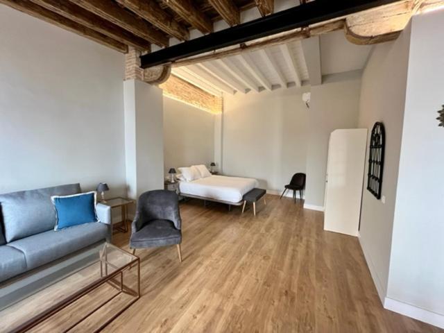 Ti1 Estiloso Loft 120M De La Catedral Tomas De Ibarra Street 塞维利亚 外观 照片