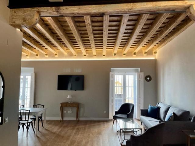 Ti1 Estiloso Loft 120M De La Catedral Tomas De Ibarra Street 塞维利亚 外观 照片
