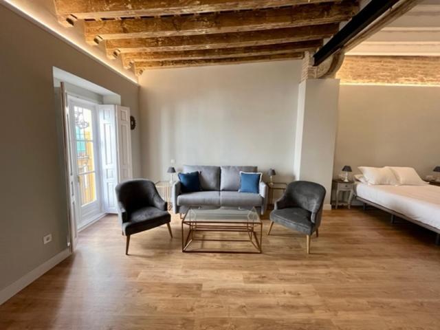 Ti1 Estiloso Loft 120M De La Catedral Tomas De Ibarra Street 塞维利亚 外观 照片